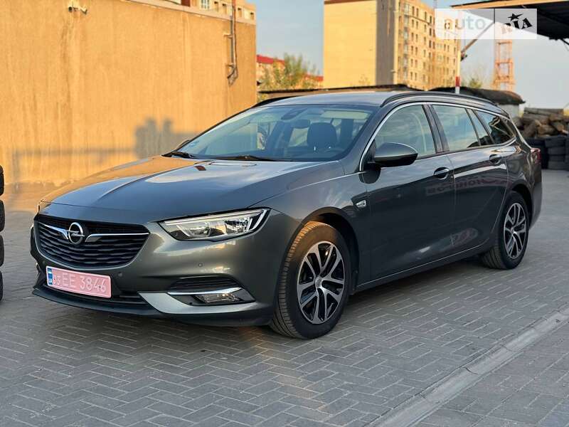 Універсал Opel Insignia 2018 в Дніпрі