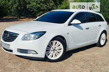 Універсал Opel Insignia 2013 в Первомайську