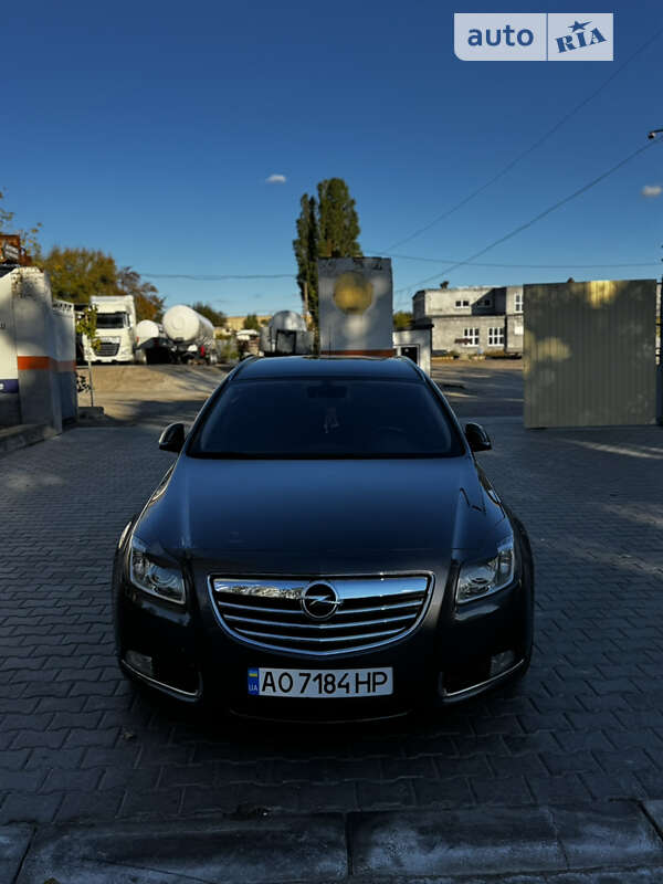 Универсал Opel Insignia 2009 в Николаеве