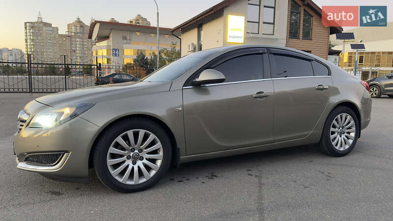 Opel Insignia 2013