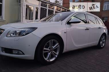 Универсал Opel Insignia 2011 в Сумах