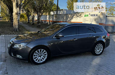 Універсал Opel Insignia 2009 в Миколаєві