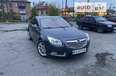 Універсал Opel Insignia 2011 в Бершаді