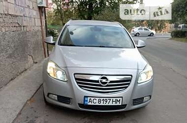 Універсал Opel Insignia 2010 в Луцьку