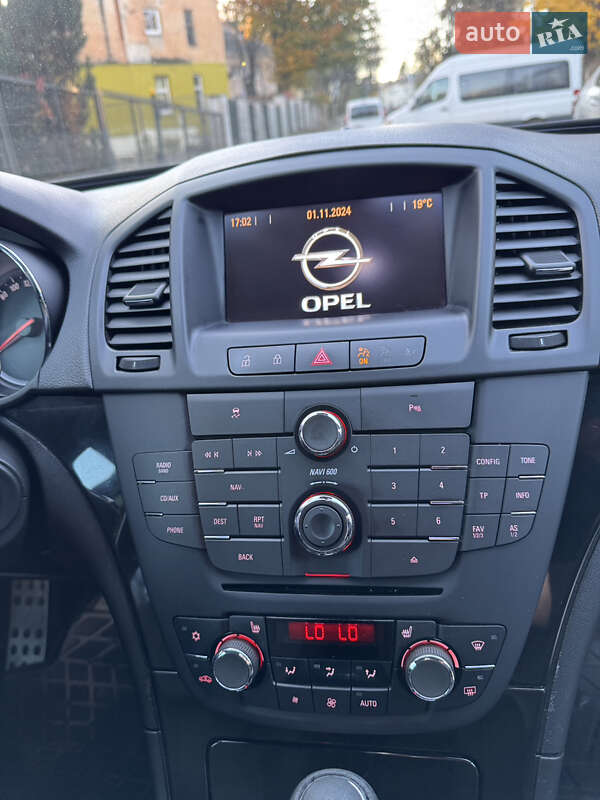Седан Opel Insignia 2012 в Львове фото 23 Седан Opel Insignia 2012 в Львове