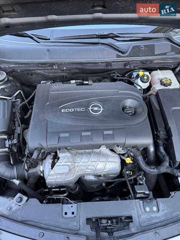 Седан Opel Insignia 2012 в Львове фото 32 Седан Opel Insignia 2012 в Львове