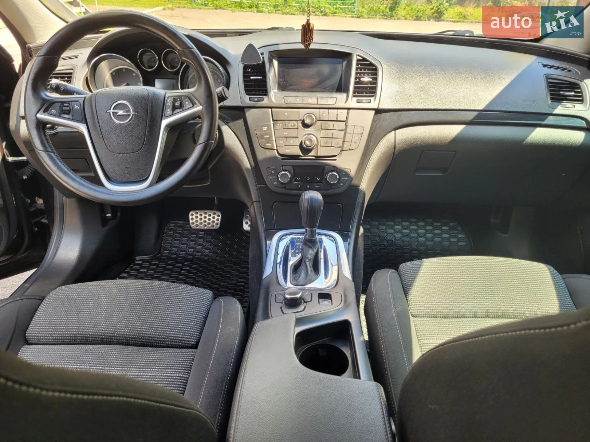 2011 Opel Insignia - мініатюра 2