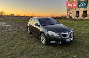 Універсал Opel Insignia 2010 в Ізяславі