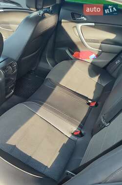 Універсал Opel Insignia 2010 в Києві