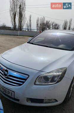 Универсал Opel Insignia 2011 в Николаеве