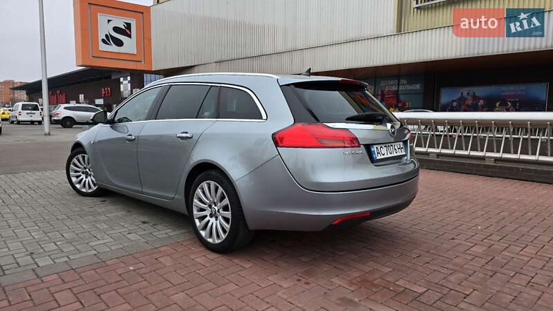 Универсал Opel Insignia 2011 в Луцке