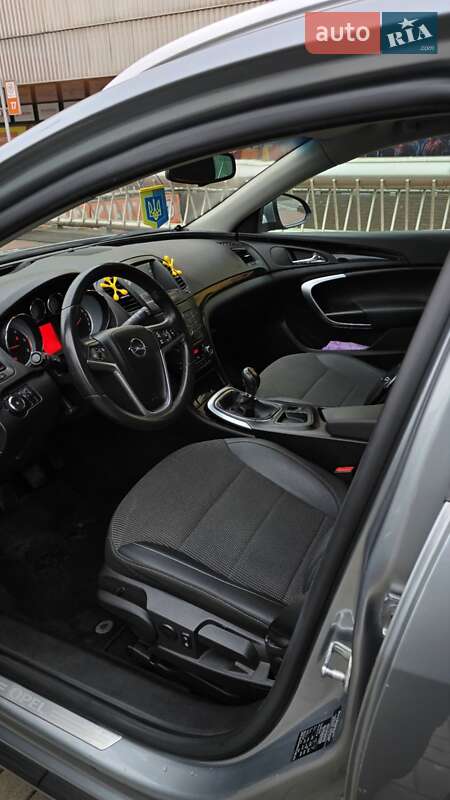 Универсал Opel Insignia 2011 в Луцке