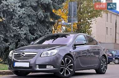 Седан Opel Insignia 2009 в Николаеве