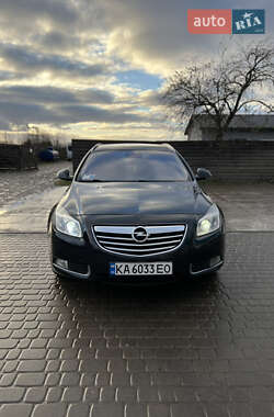 Универсал Opel Insignia 2012 в Березному