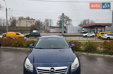 Універсал Opel Insignia 2012 в Чернігові