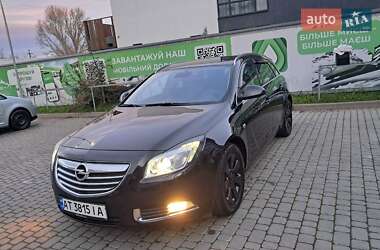 Универсал Opel Insignia 2010 в Ивано-Франковске