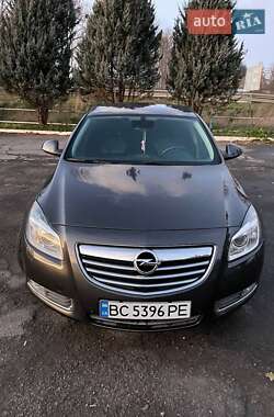 Седан Opel Insignia 2010 в Львове