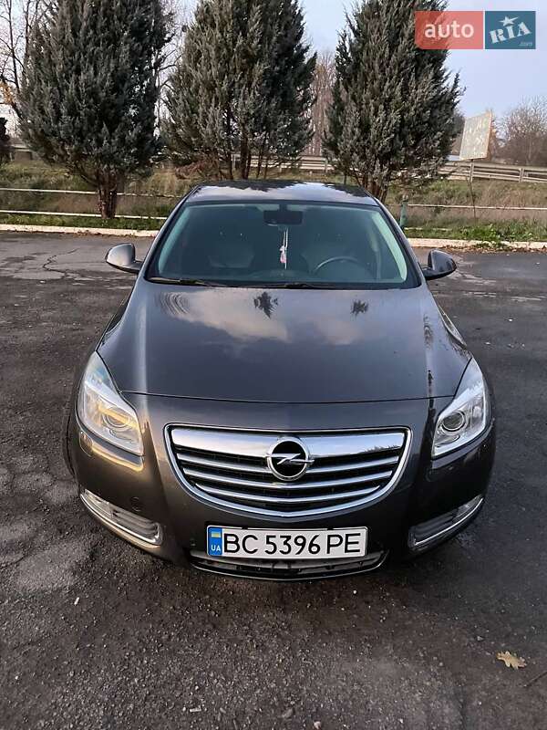 Opel Insignia 2010