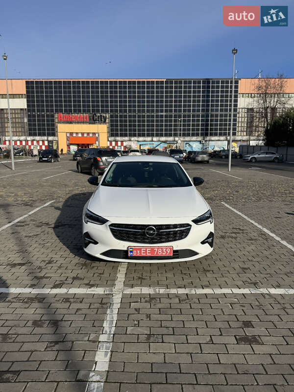 Лифтбек Opel Insignia 2022 в Луцке