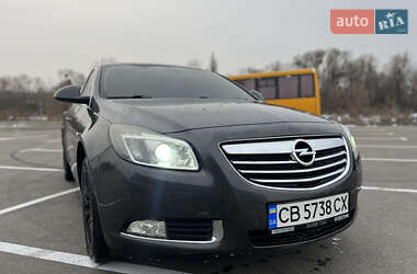 Ліфтбек Opel Insignia 2010 в 