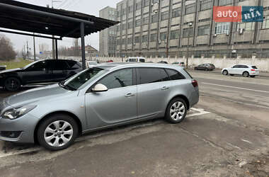 Универсал Opel Insignia 2014 в Киеве