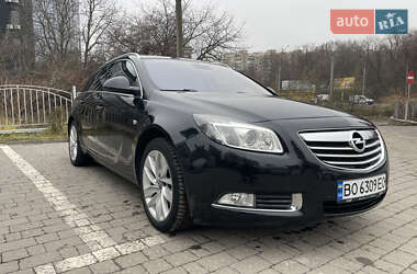 Универсал Opel Insignia 2013 в Тернополе