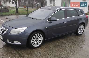 Універсал Opel Insignia 2011 в Новоселиці