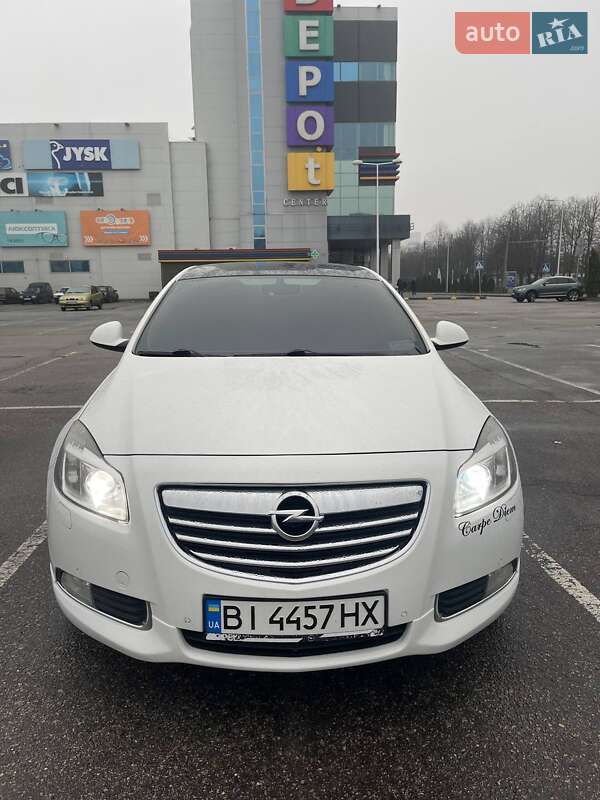 Ліфтбек Opel Insignia 2011 в Черкасах