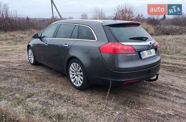 Універсал Opel Insignia 2010 в Хоролі