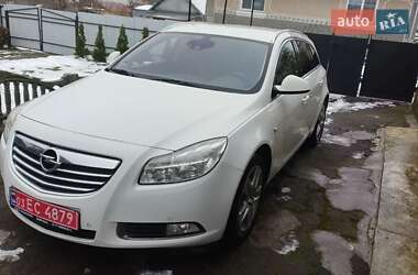 Универсал Opel Insignia 2011 в Горохове