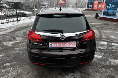 Универсал Opel Insignia 2010 в Чернигове