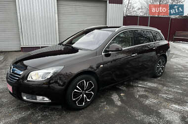 Универсал Opel Insignia 2010 в Чернигове