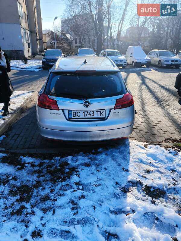 Універсал Opel Insignia 2011 в Львові