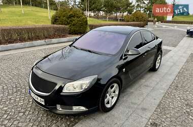 Седан Opel Insignia 2010 в Дніпрі