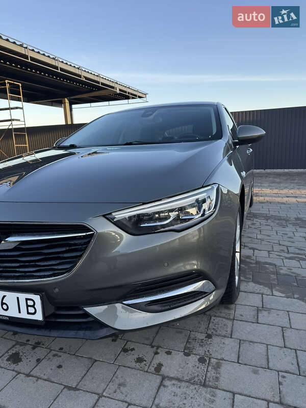 Седан Opel Insignia 2019 в Кам'янець-Подільському