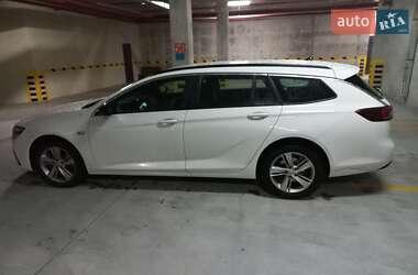 Универсал Opel Insignia 2021 в 