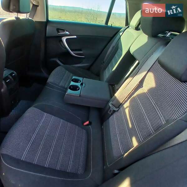 Універсал Opel Insignia 2014 в Калуші