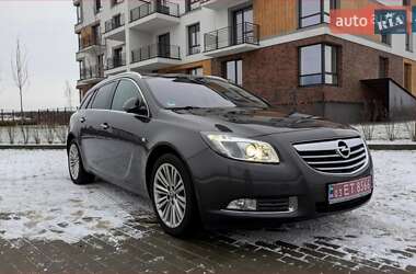 Універсал Opel Insignia 2012 в Луцьку