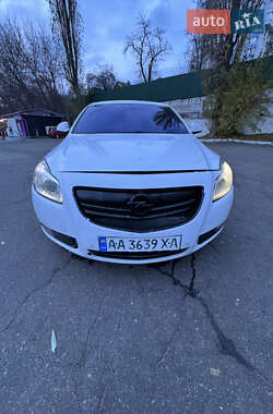 Седан Opel Insignia 2013 в Киеве