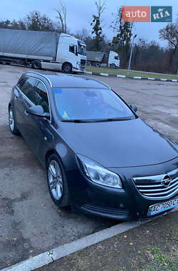 Универсал Opel Insignia 2010 в Луцке