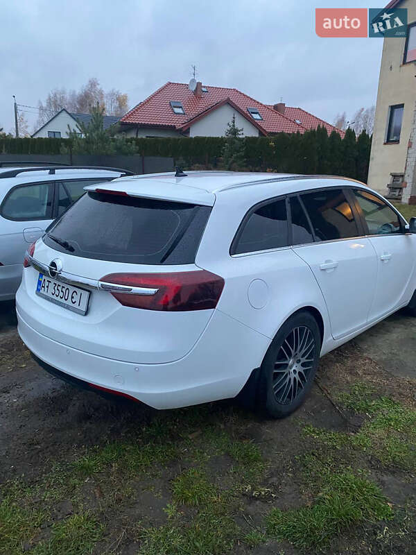 Універсал Opel Insignia 2015 в Івано-Франківську