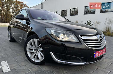 Универсал Opel Insignia 2014 в Луцке