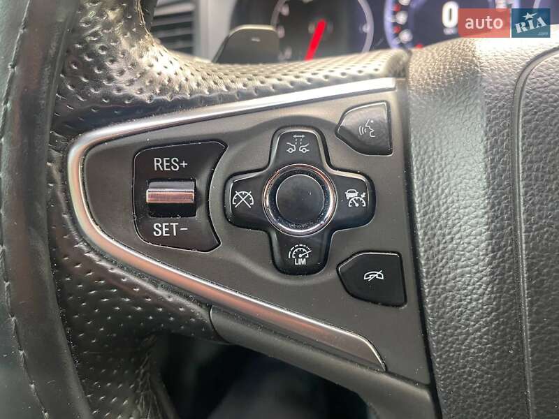 Універсал Opel Insignia 2013 в Черкасах