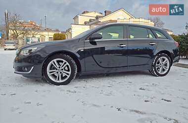 Універсал Opel Insignia 2015 в Житомирі