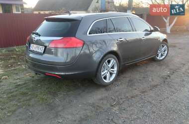 Универсал Opel Insignia 2009 в Калиновке