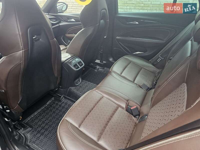 Универсал Opel Insignia 2018 в Киеве