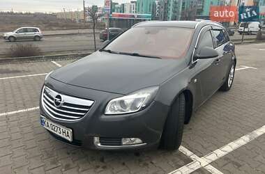 Универсал Opel Insignia 2011 в Киеве