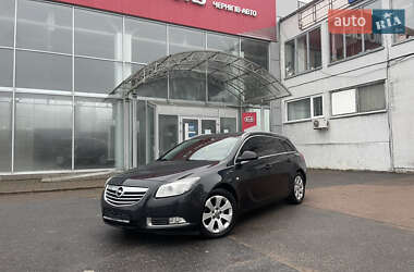 Універсал Opel Insignia 2014 в Чернігові