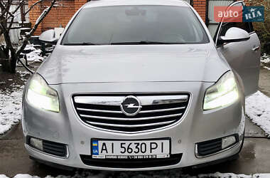 Седан Opel Insignia 2011 в Києві