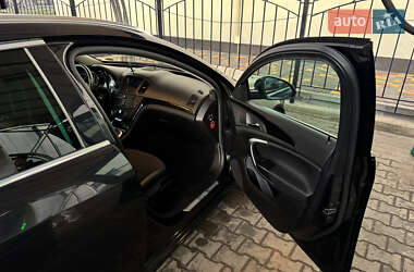 Універсал Opel Insignia 2011 в 